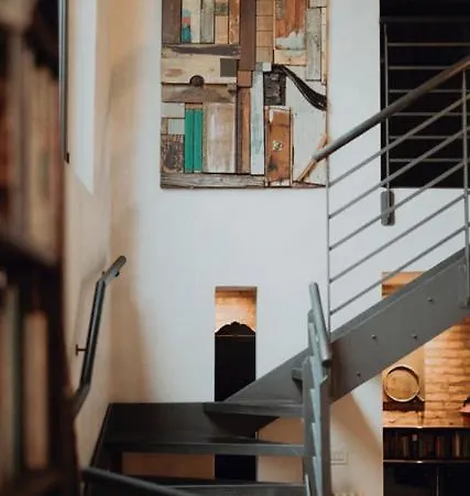 Bed & Breakfast Design 4*