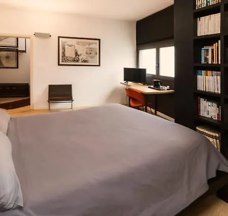 Design Bed and Breakfast