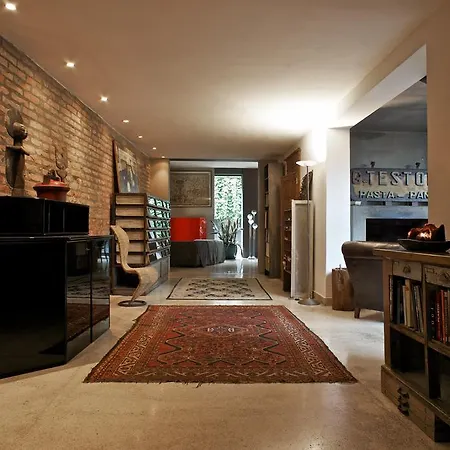 Bed and Breakfast Design 4*