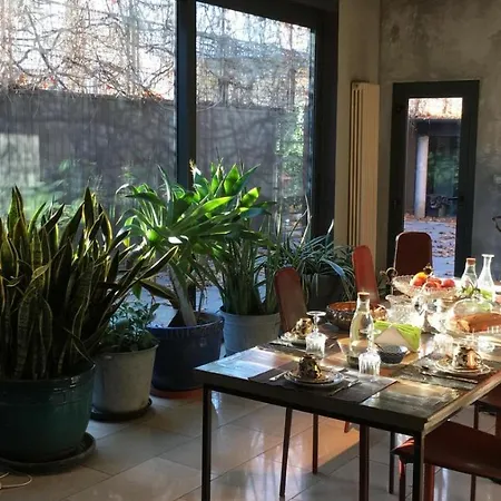 Bed and Breakfast Design 4*