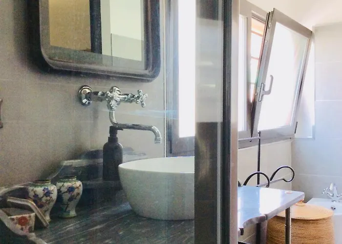 Couette-café Design 4*