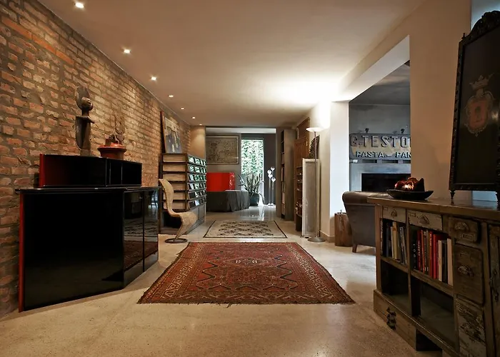 Bed & Breakfast Design 4*